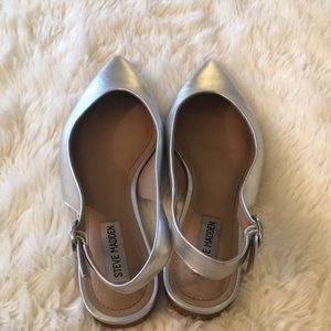 Steve Madden flats- Size 9